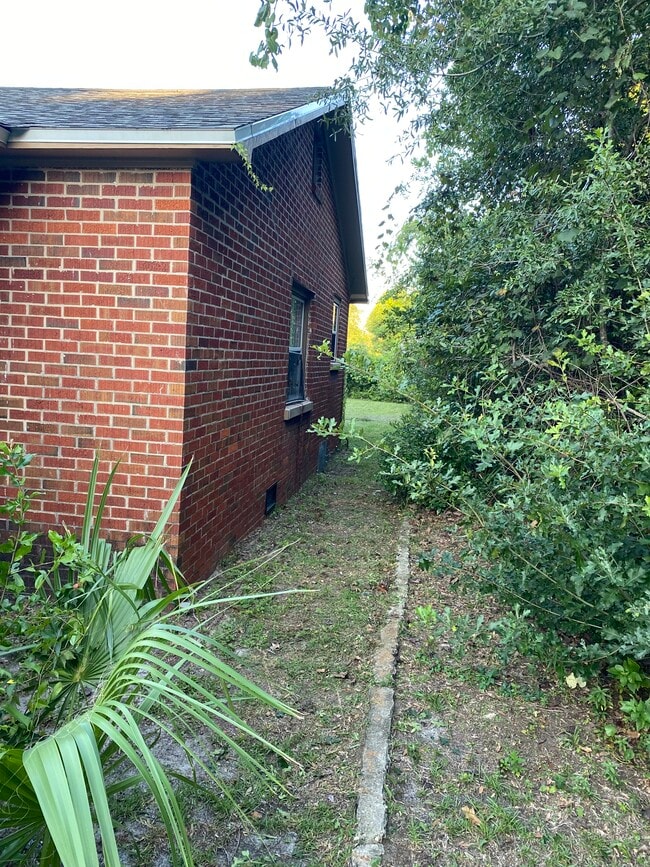 Photo - 512 Williams Ave