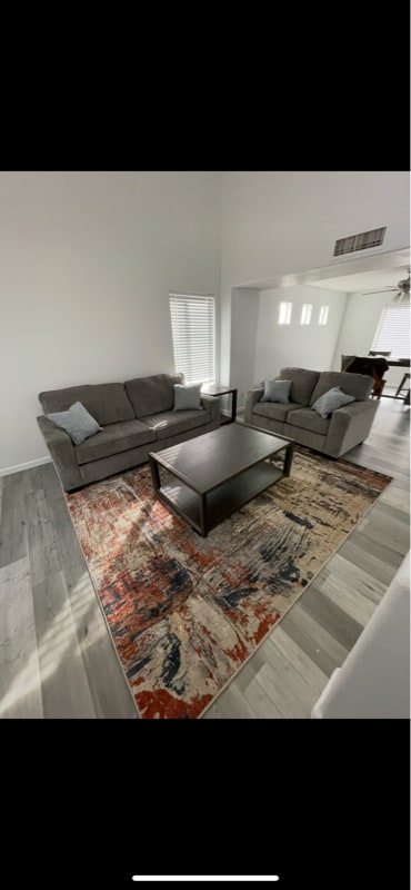 Photo - 1367 E 10th Pl