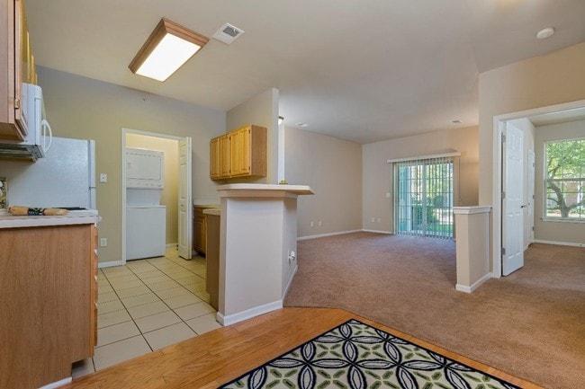 Town Commons Apartments