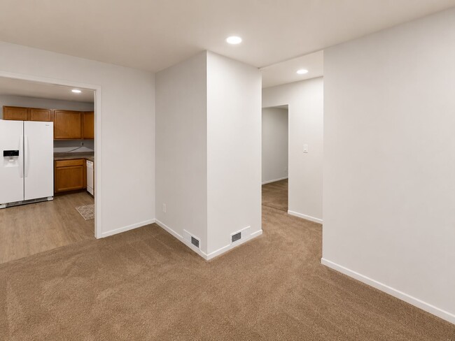 Photo - 10010 Donau Ln