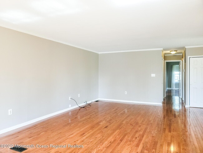 Photo - 2D Aaron Burr Ct