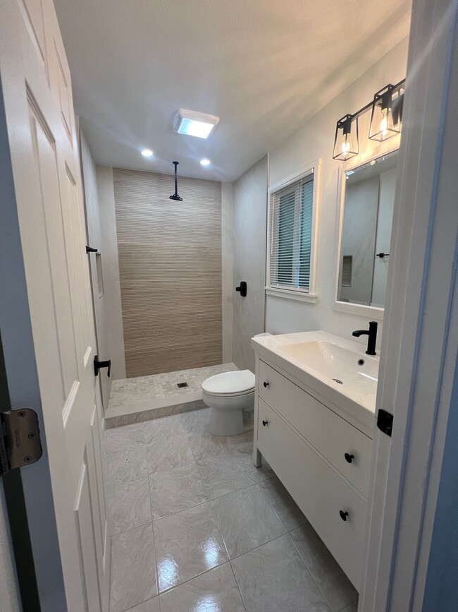2408 S 76th St Unit C (The Office)