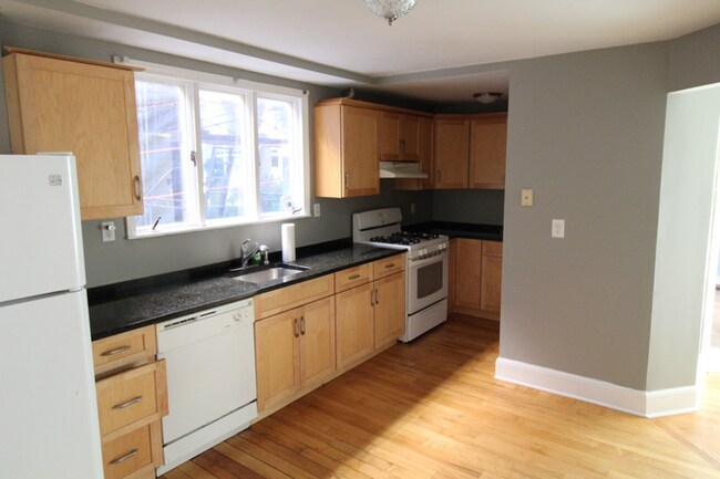 Photo - 3.0 bedroom in Cambridge Massachusetts 02139 Unit U1