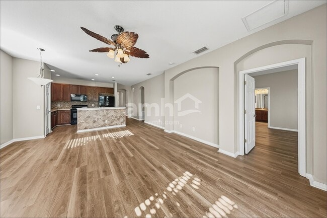 Photo - 5112 120th Ave E