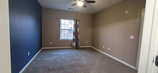 Photo - 712 Strassle Way Unit 712