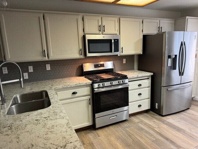 Photo - 1620 W Westfield Ave