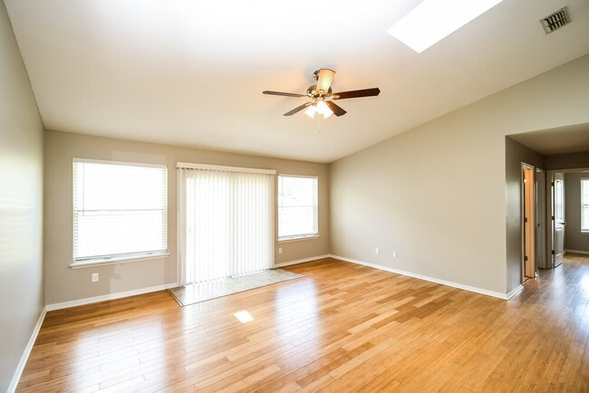 3016 Golden Pond Blvd