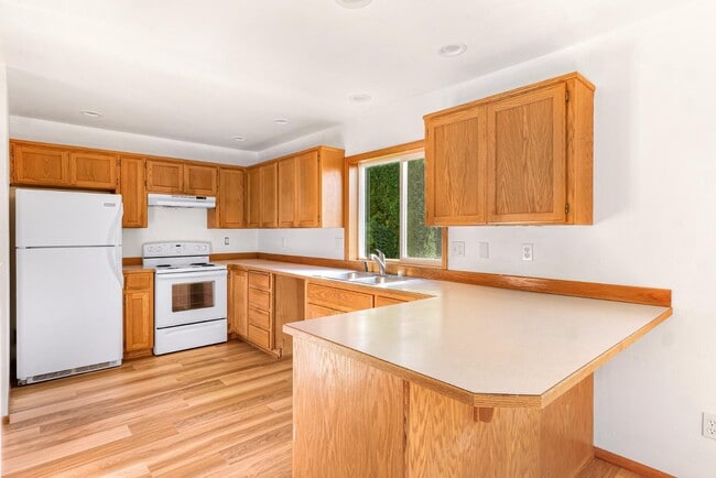 Photo - 704 Drayton St