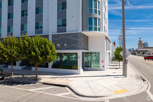 Photo - Wenski Groves