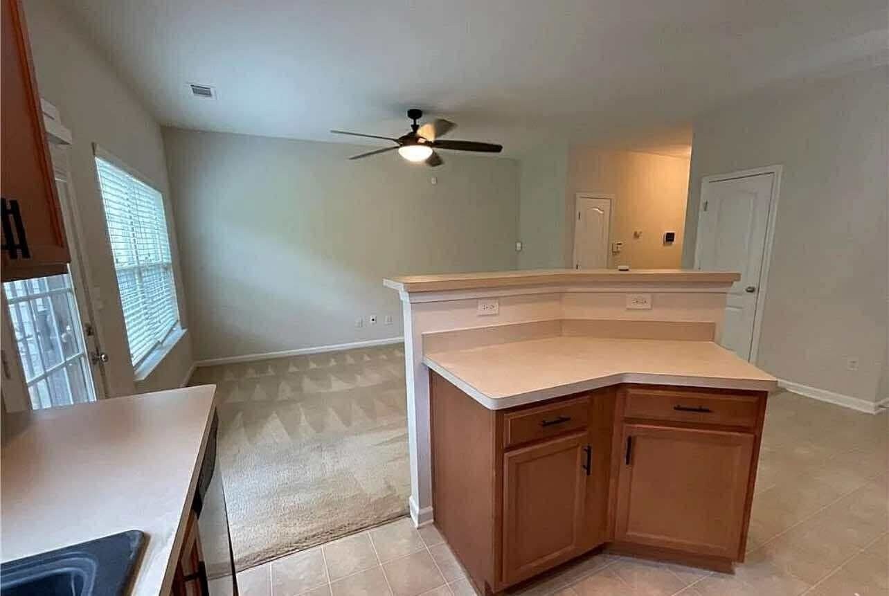 Photo - 6941 Rogers Point