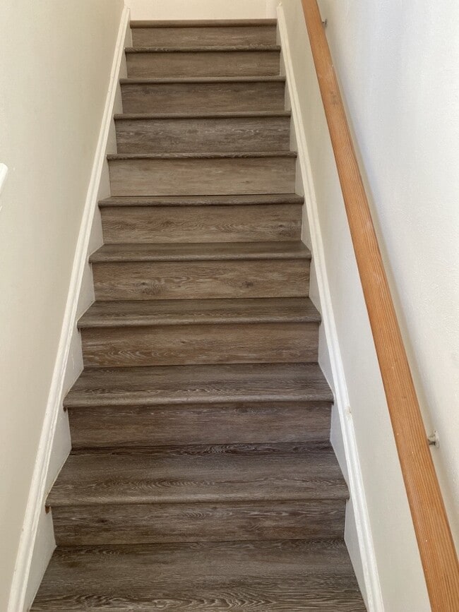 Photo - 1428 Devon Ln