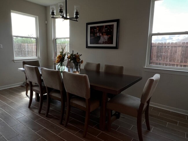 Photo - 2256 Grove Ln