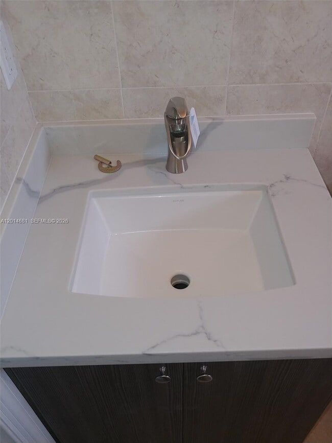 Photo - 1270 NW 39th St Unidad 1270