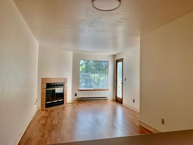 Photo - 14381 30th Ave NE Apartamentos