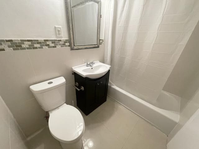 Photo - 2349 NE 9th St
