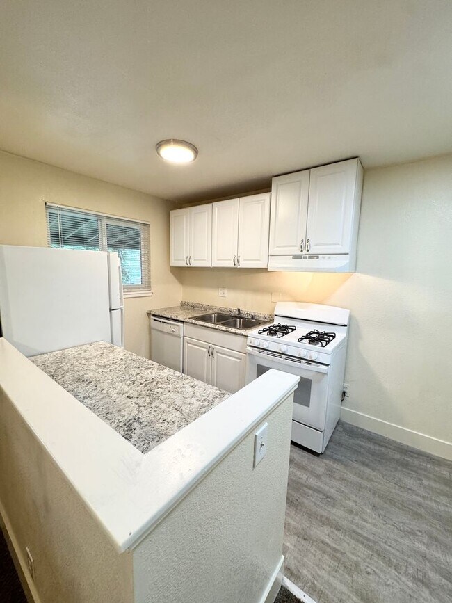 Photo - Move-In Special; Upstairs One Bedroom + Private Patio – SEE VIDEO Unit 3652 Gayle Way Apt 15