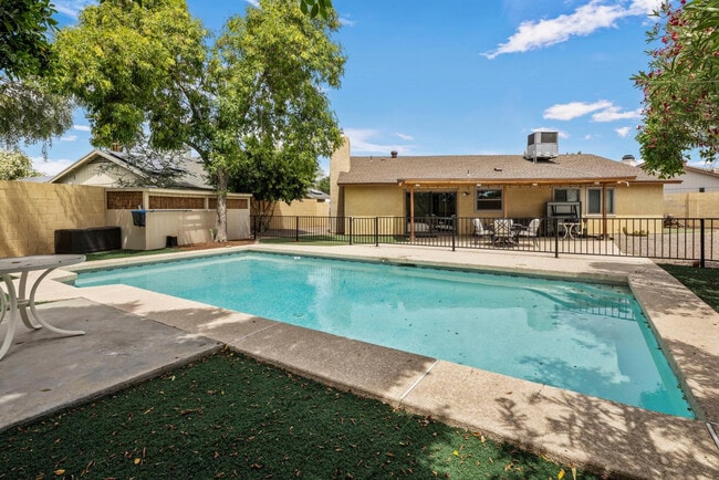 Photo - 10625 E Becker Ln