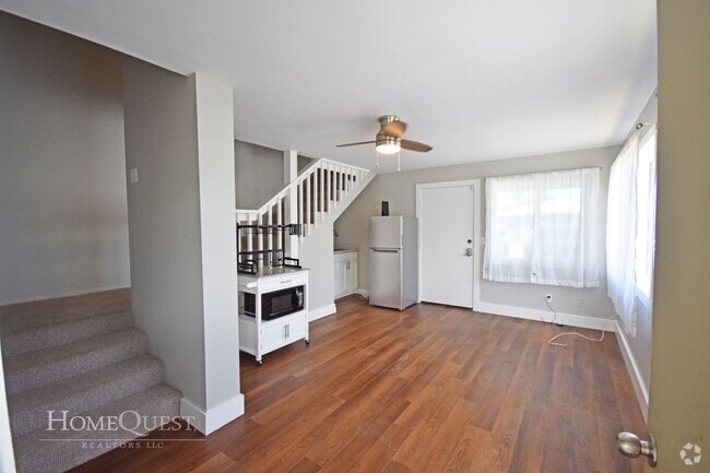 Building Photo - 443 Maluniu Ave Unit 1/1 Rental