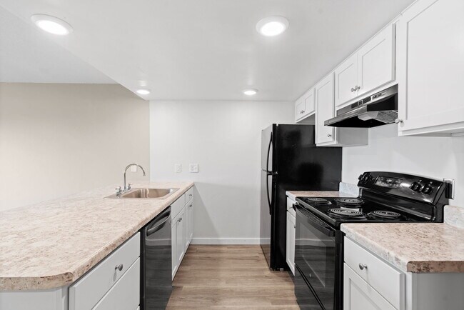 Photo - Greenwood Manor