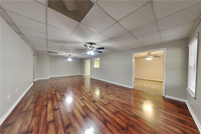 Photo - 970 Eliza Ann Cove SE