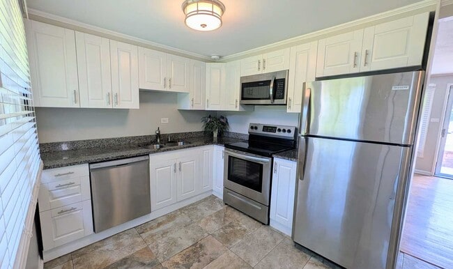 Photo - 110 N Knollwood Dr