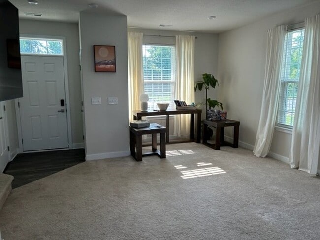 Photo - 271 Brittlebrush Dr