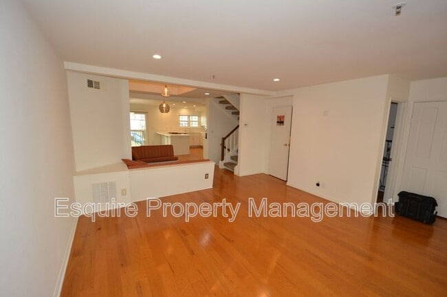 Photo - 2847 Harbor Blvd Unit #1
