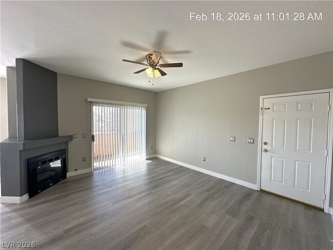 Photo - 1050 E Cactus Ave Unidad 2003