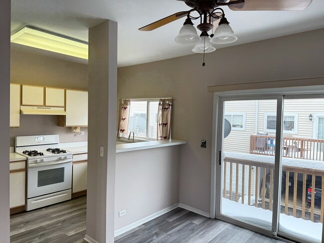 Photo - 1116 Village Center Pkwy