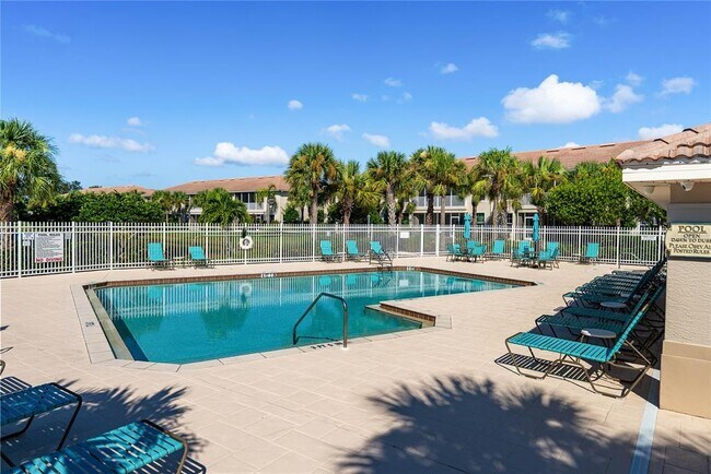 Photo - 6989 Prosperity Cir Unit 2103