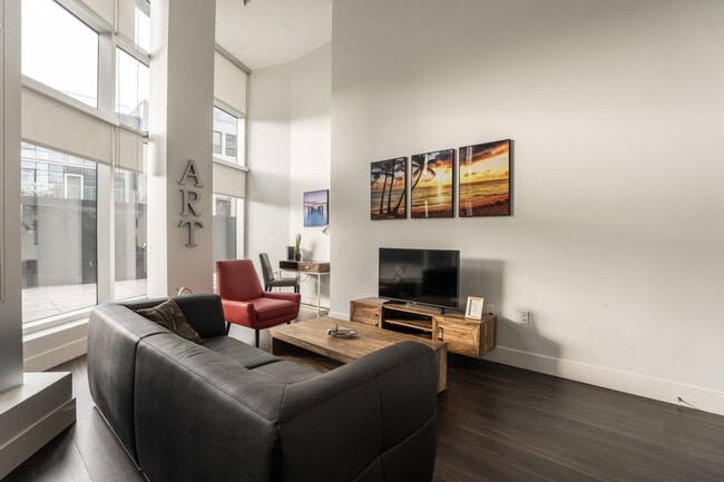 Photo - 1597 Barrington St Unit ID1222965P