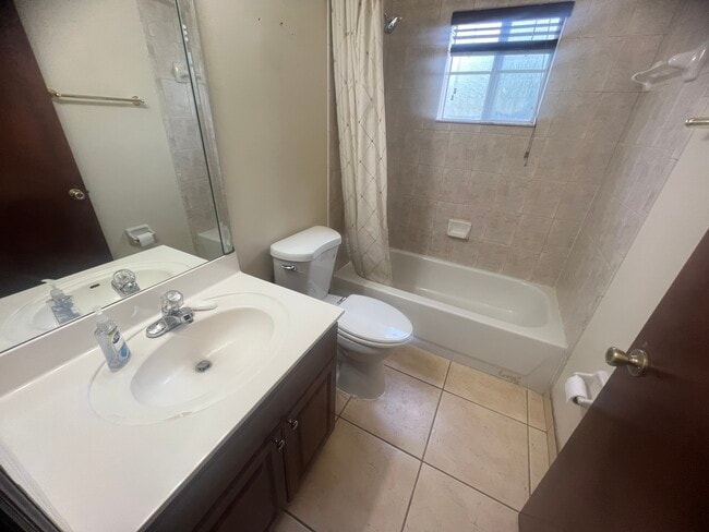 Building Photo - 21731 SW 127th Ct