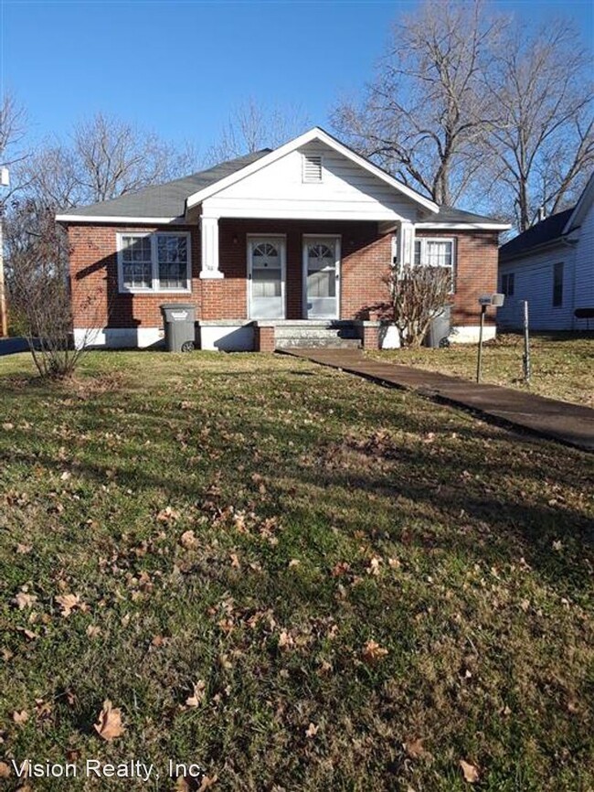 2 br, 1 bath House - 627 Greenwood Ave - 2 br, 1 bath House - 627 Greenwood Ave