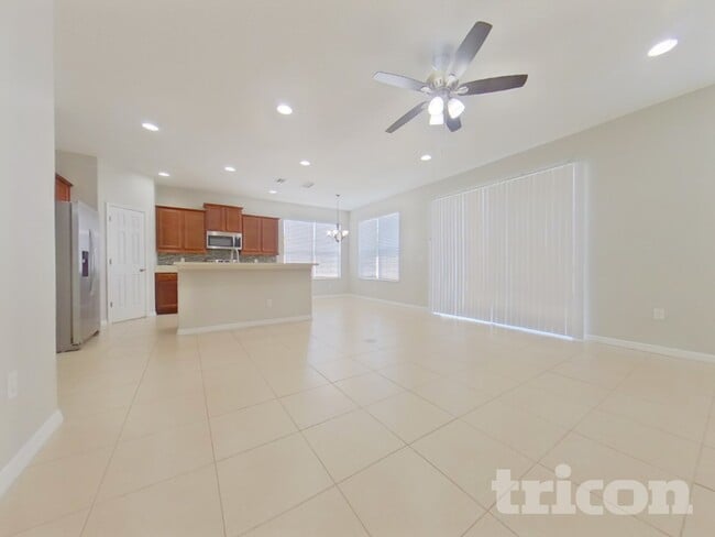 3542 Oak Brook Ln