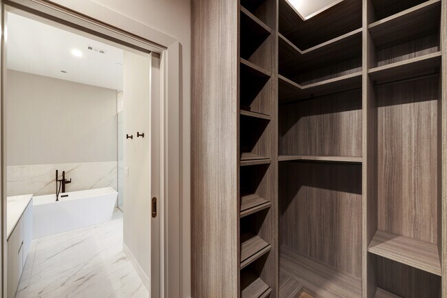 Photo - 1711 Allen Pkwy Unidad 2203