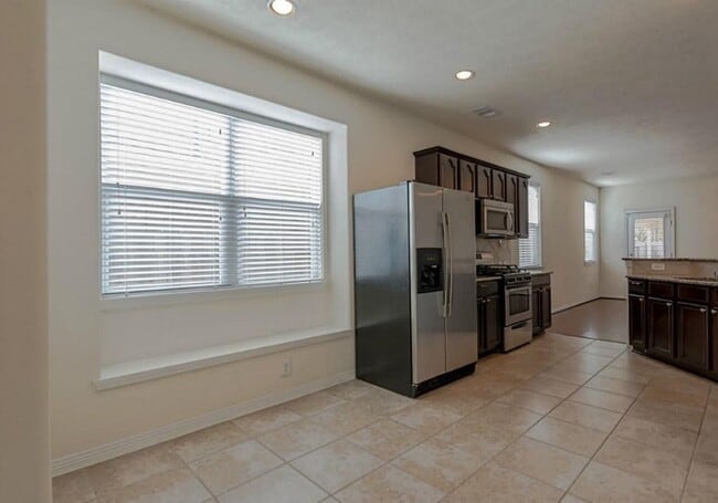 Photo - 15815 Keystone Ridge Ln