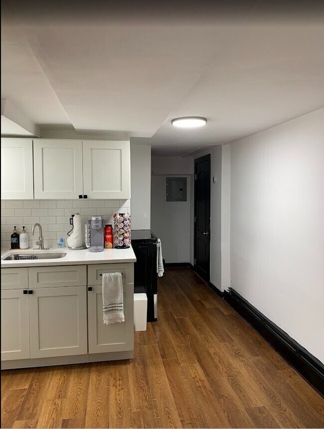 194-08 116th Ave Unit B2