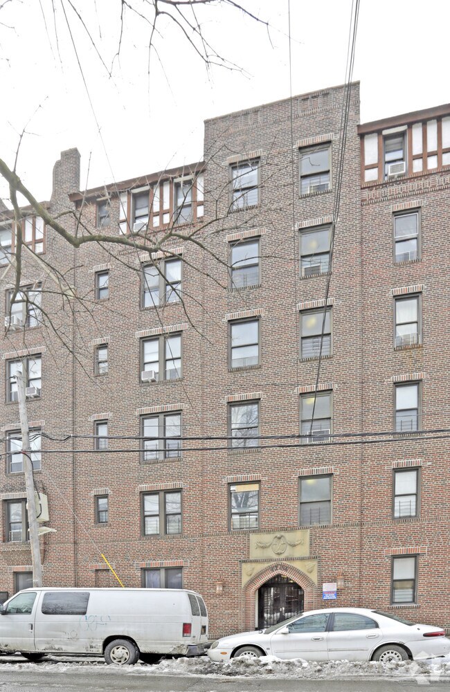 Photo - Magnolia Court