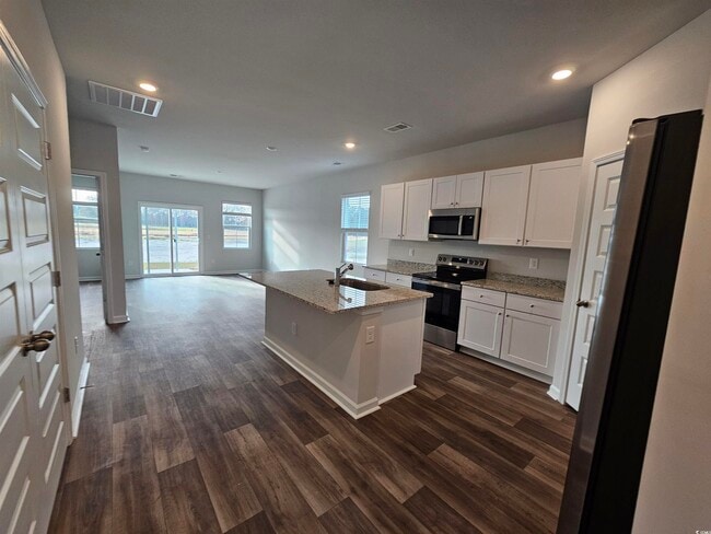 Photo - 2100 Northwest Dr