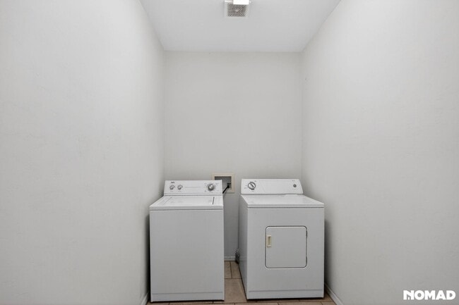 Photo - 3610 Cam Del Rancho