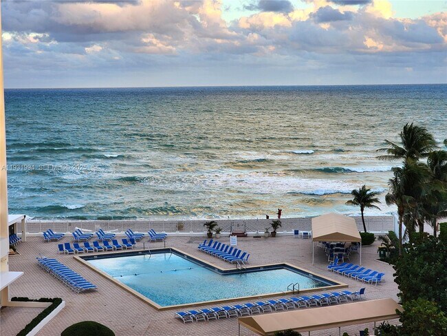 Photo - 3505 S Ocean Dr Unit 621