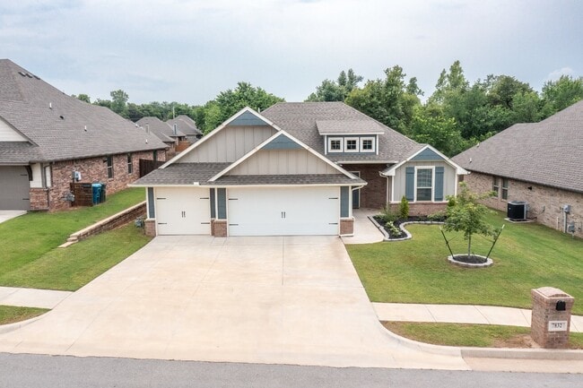 Photo - Beautiful Home in Woodland Park