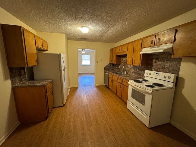 Photo - 1107 White Ave