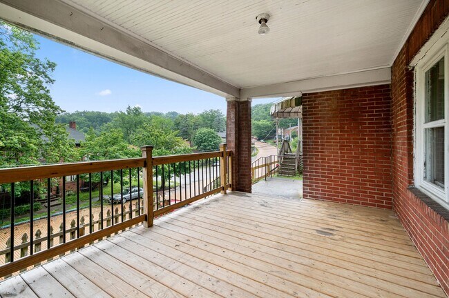 Photo - Updated 3 Bed, 1 Bath with Central AC, Laundry in Basement! Available Early June