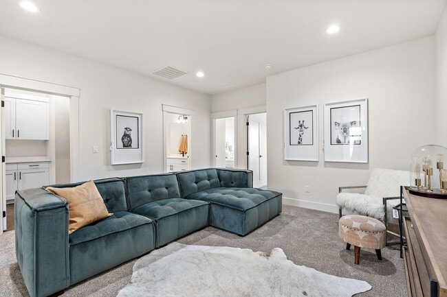 Photo - 2460 W Iron Coop St