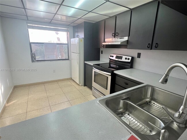 Photo - 9961 NW 9th St Cir