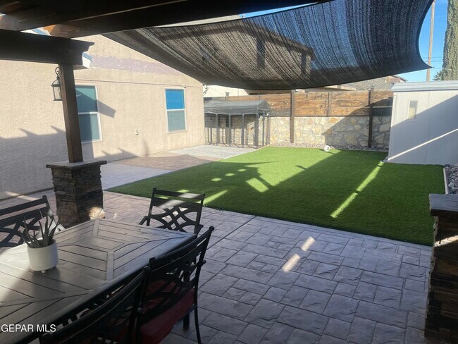 Photo - 12594 Paseo Rosannie Ave