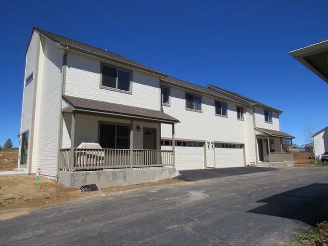 Photo - 313 Star Crossing