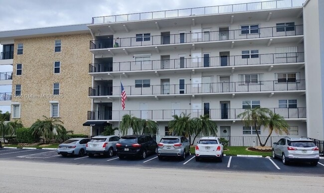 Building Photo - 4117 Bougainvilla Dr Unit 315 Rental