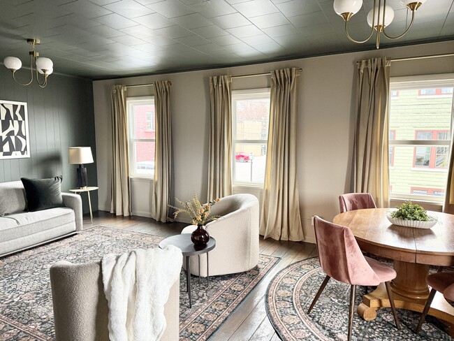 Photo - 1018 Mound St Unit 1018 Mound #1